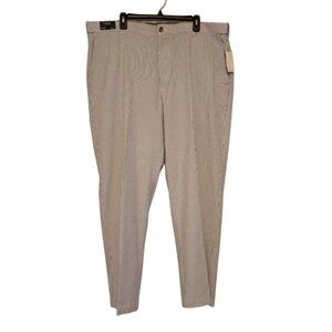 NWT Izod Sandy Back Seersucker Light Blue & White Striped w/expander waist